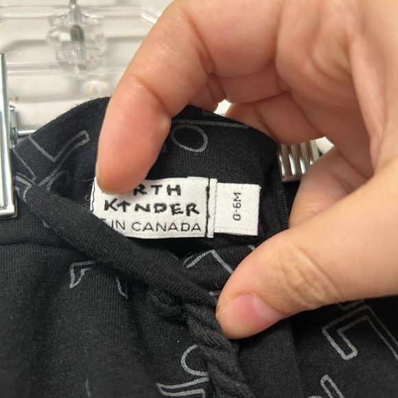 North Kinder (Canadian Brand) Black bamboo joggers. Size 0-6m - Picture 5 of 5